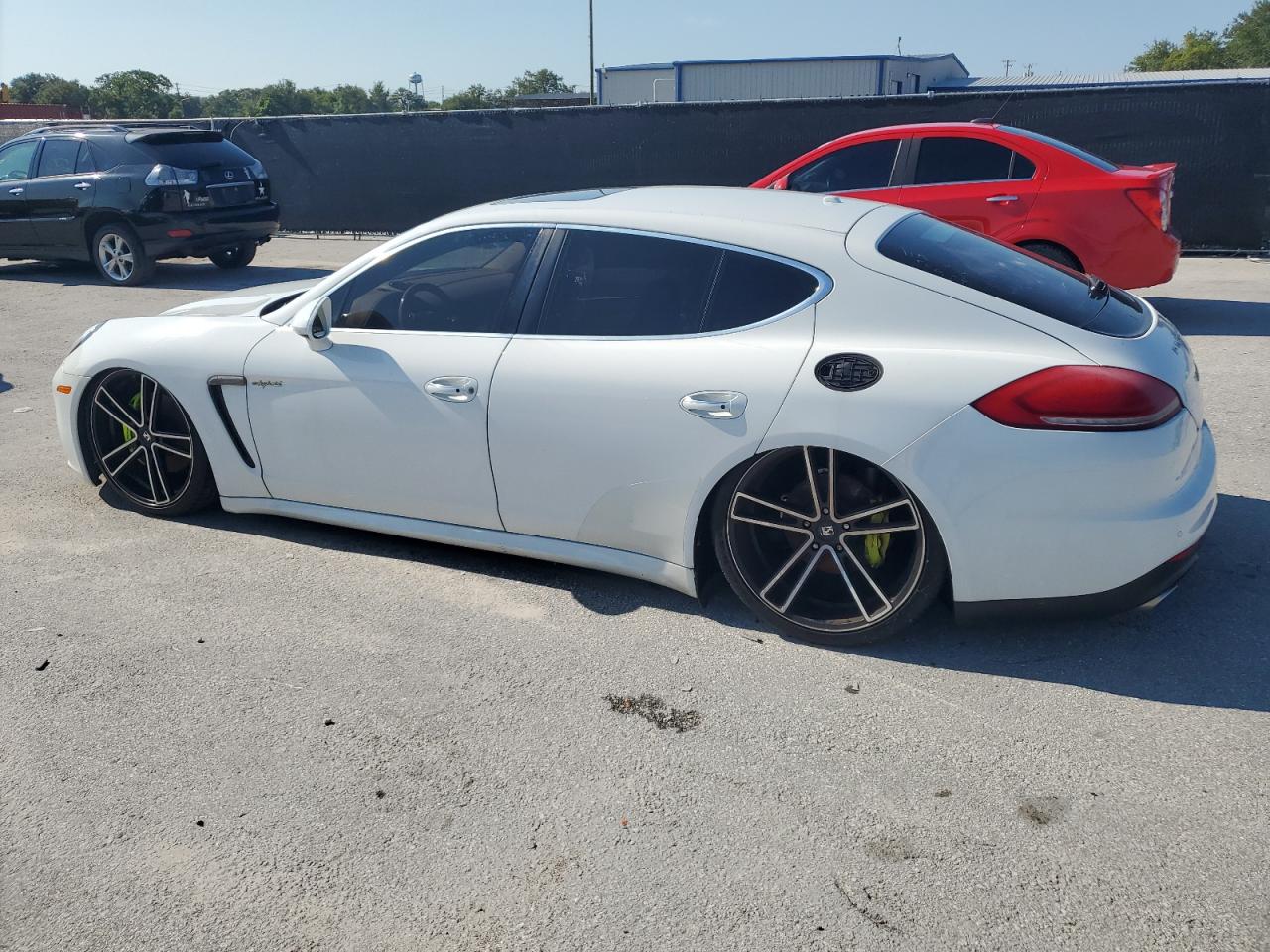 2014 PORSCHE PANAMERA S HYBRID photo 2