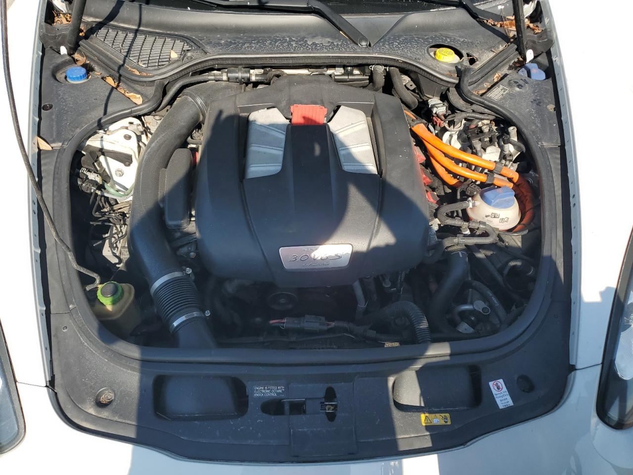 2014 PORSCHE PANAMERA S HYBRID photo 11