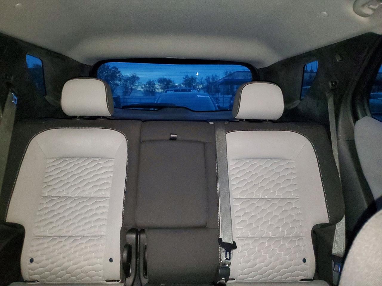 2021 CHEVROLET EQUINOX LT photo 19