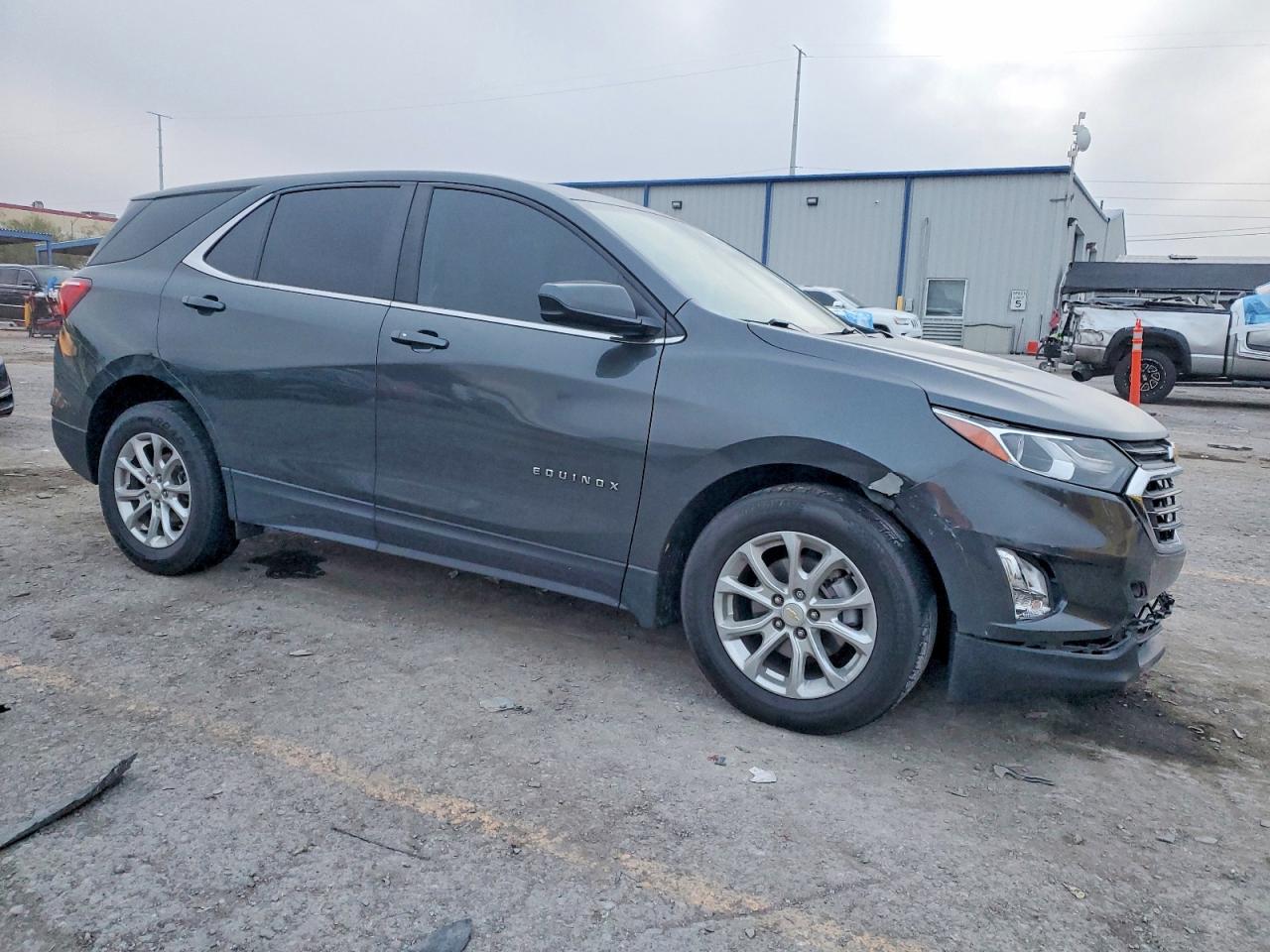2021 CHEVROLET EQUINOX LT photo 7
