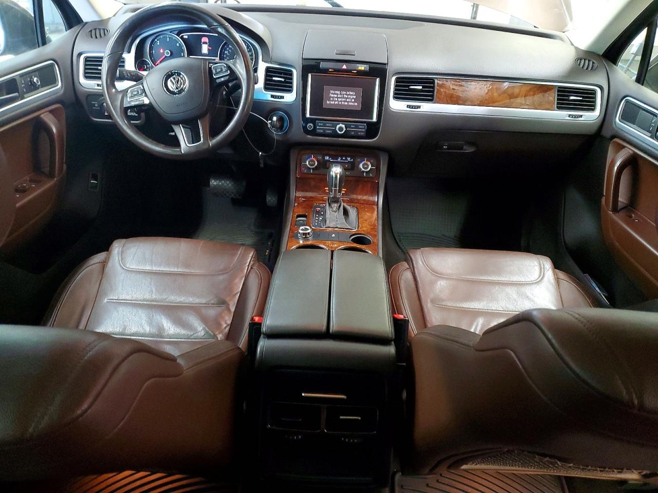 2012 VOLKSWAGEN TOUAREG V6 TDI photo 8