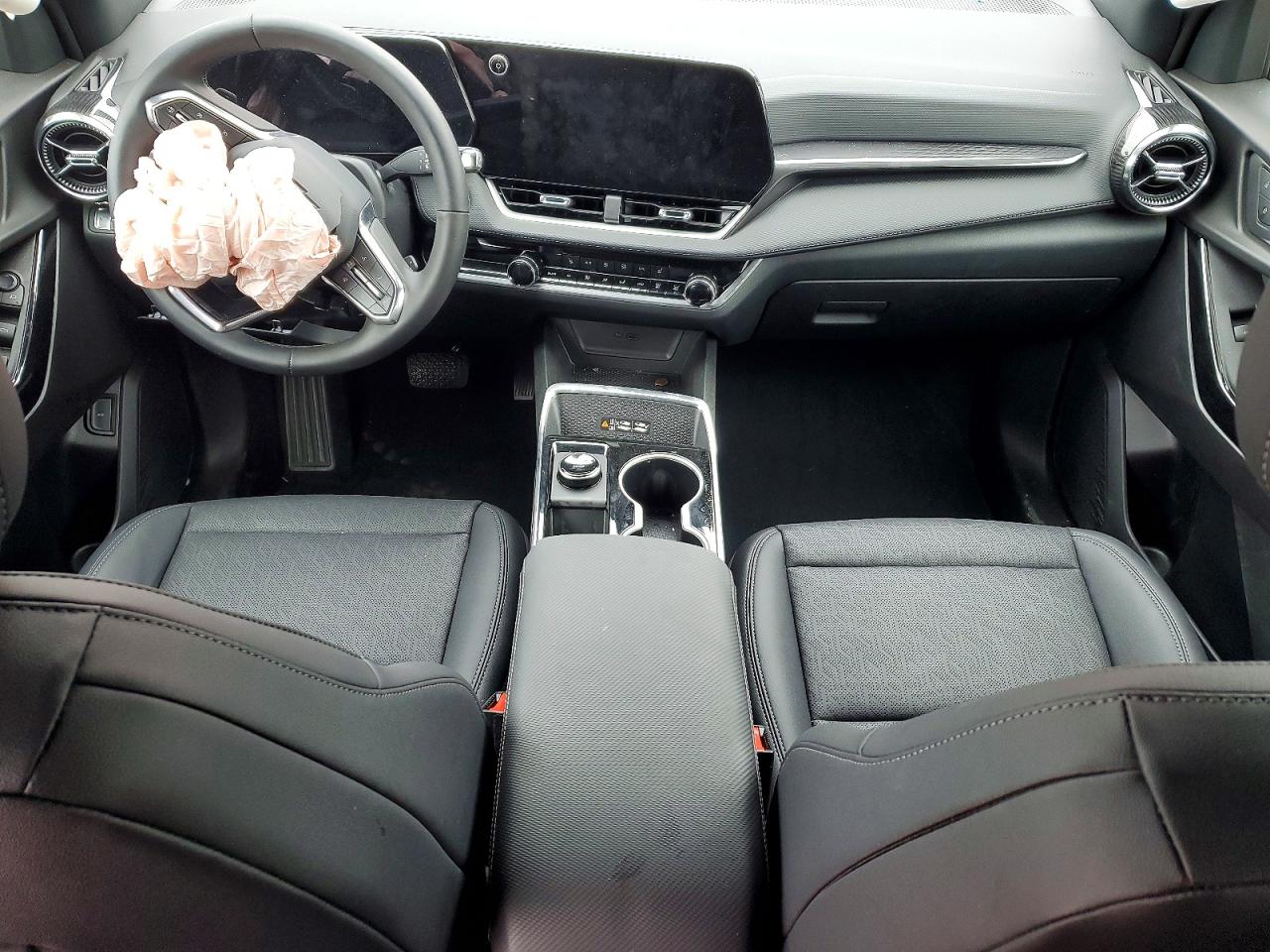 2026 CHEVROLET EQUINOX LT photo 8