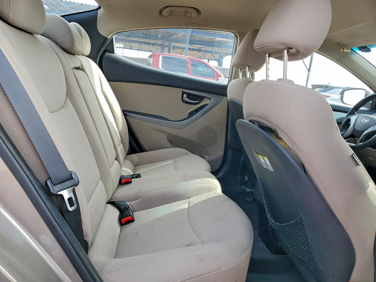2016 HYUNDAI ELANTRA SE photo 10