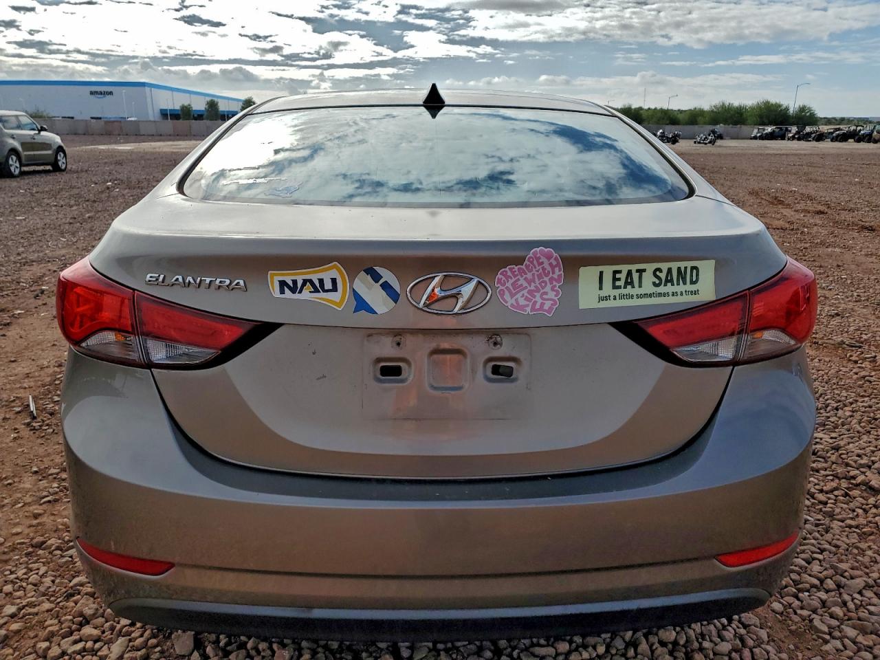 2016 HYUNDAI ELANTRA SE photo 6