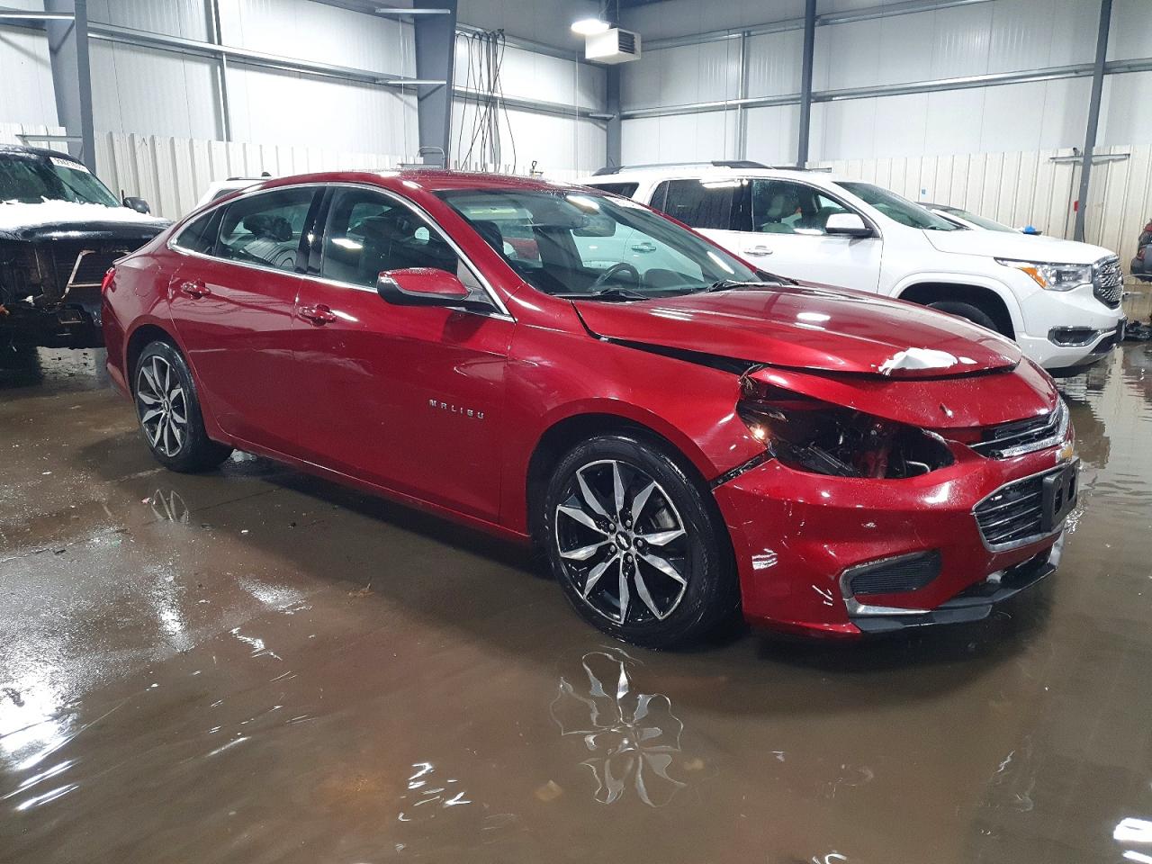 2017 CHEVROLET MALIBU LT photo 4
