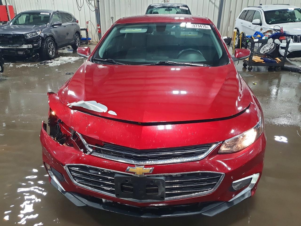 2017 CHEVROLET MALIBU LT photo 5