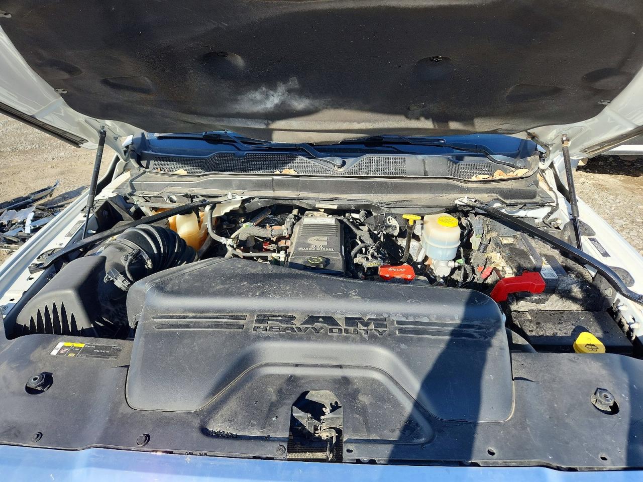 2020 RAM 3500 TRUCK CAB AND CHASSIS photo 7
