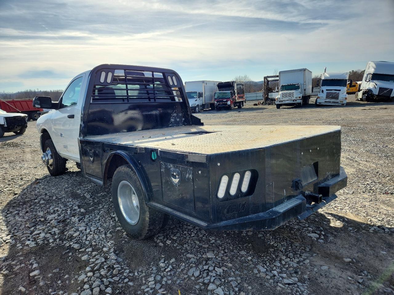 2020 RAM 3500 TRUCK CAB AND CHASSIS photo 3