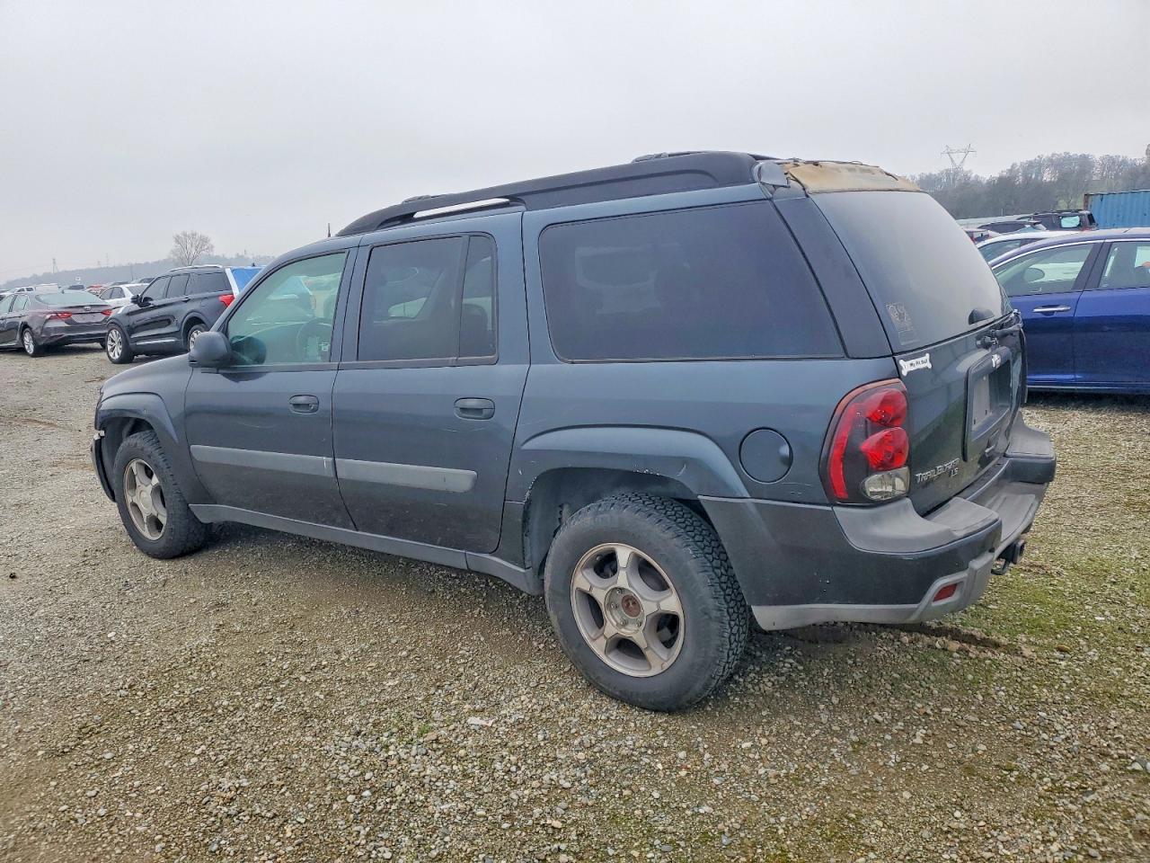 2005 CHEVROLET TRAILBLAZER EXT LS photo 2
