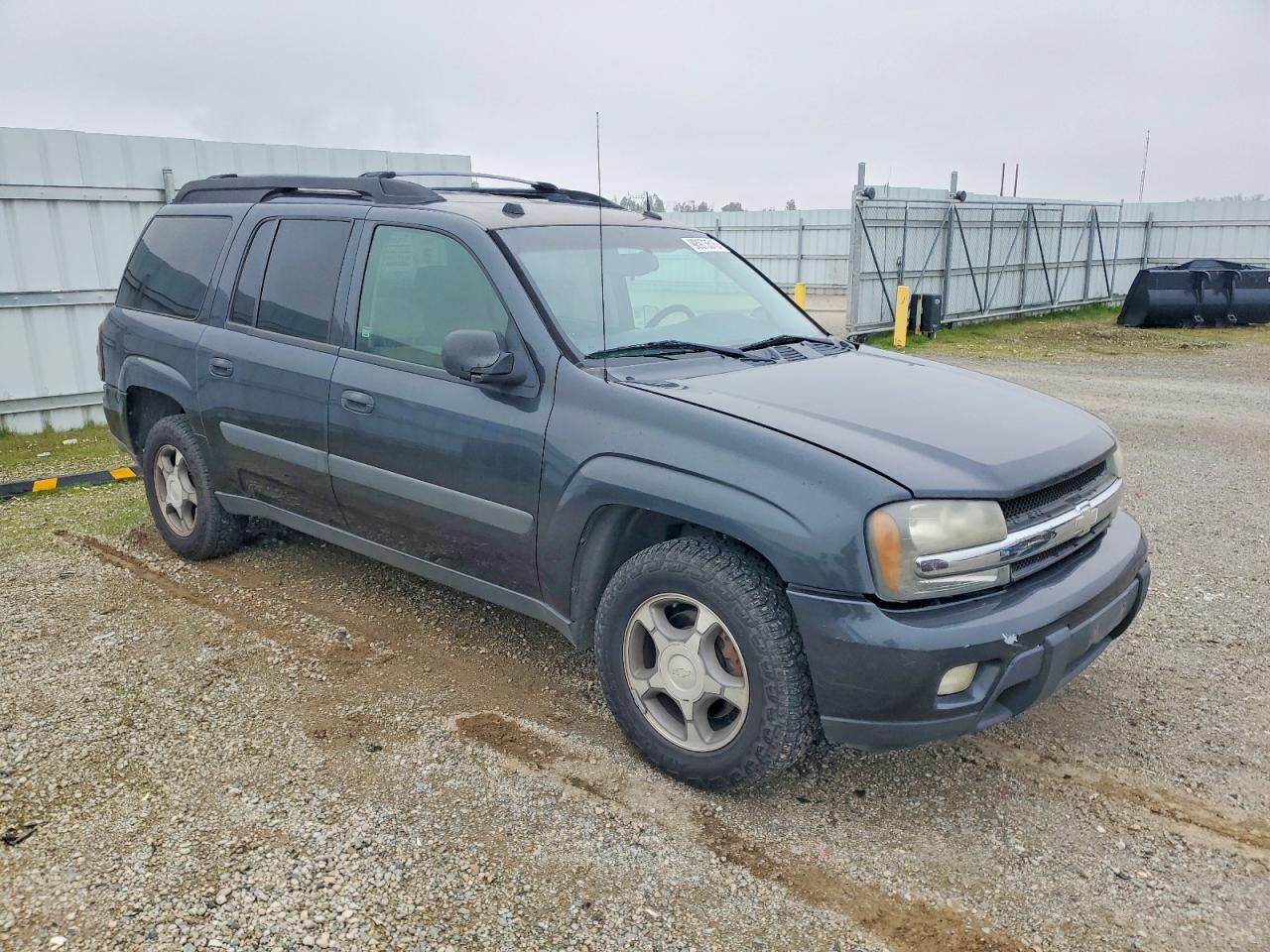 2005 CHEVROLET TRAILBLAZER EXT LS photo 4