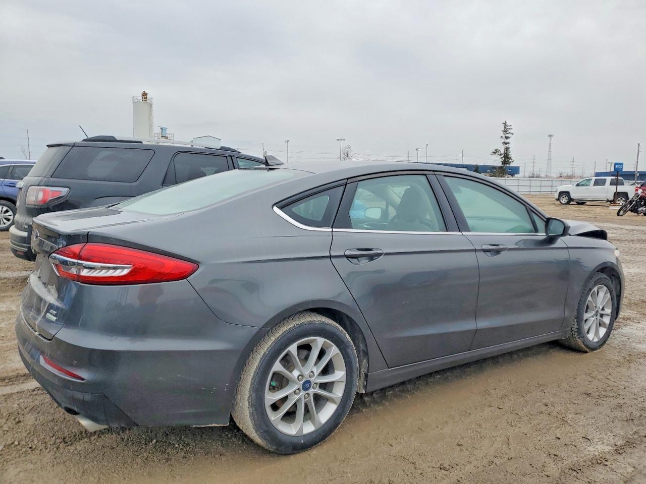 2020 FORD FUSION SE photo 5