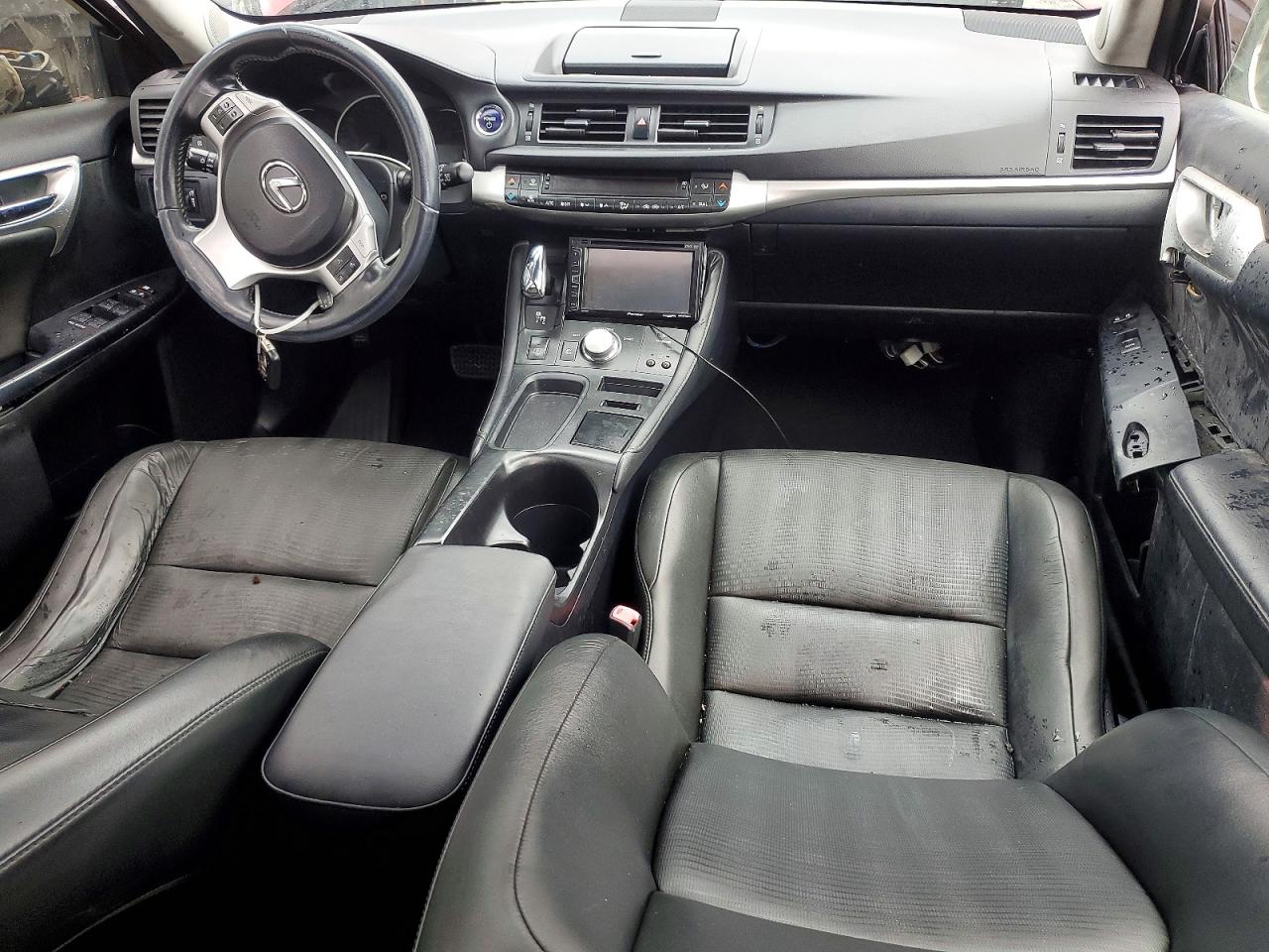 2012 LEXUS CT 200 photo 8