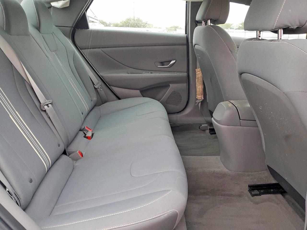 2021 HYUNDAI ELANTRA SEL photo 10