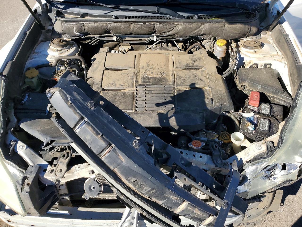 2012 SUBARU OUTBACK 3.6R LIMITED photo 12