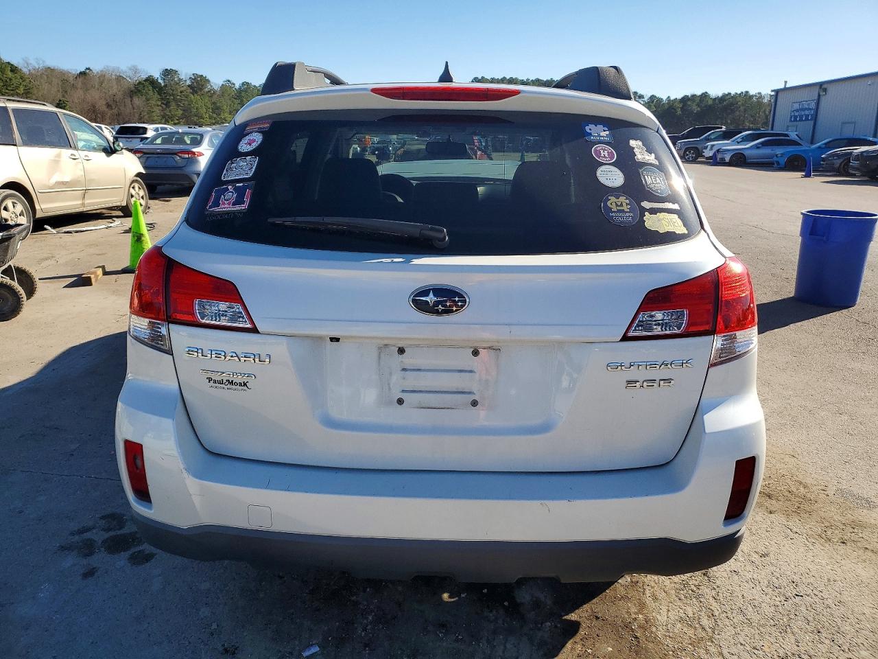 2012 SUBARU OUTBACK 3.6R LIMITED photo 6