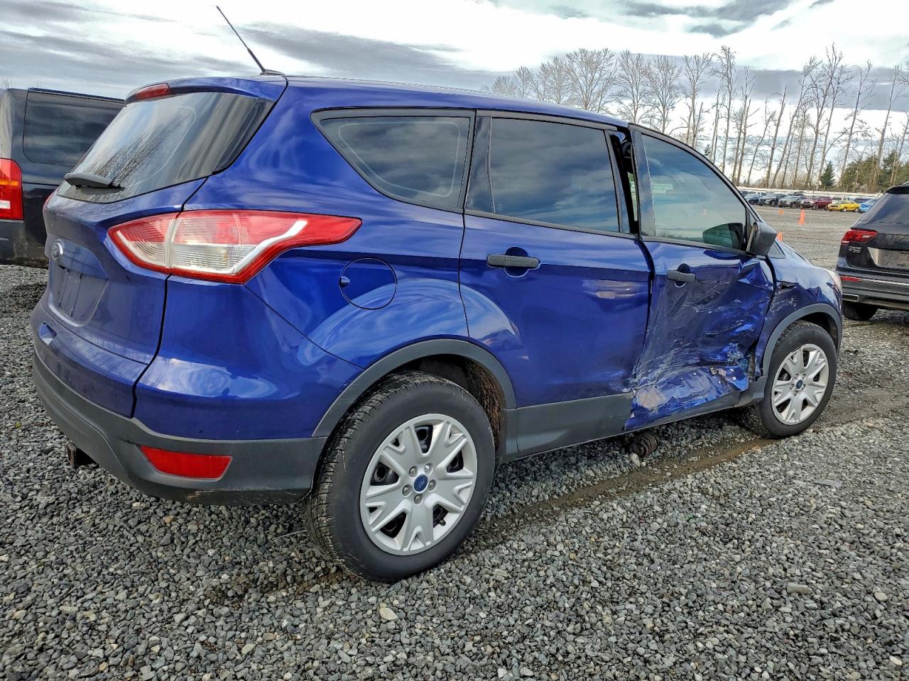 2016 FORD ESCAPE S photo 3