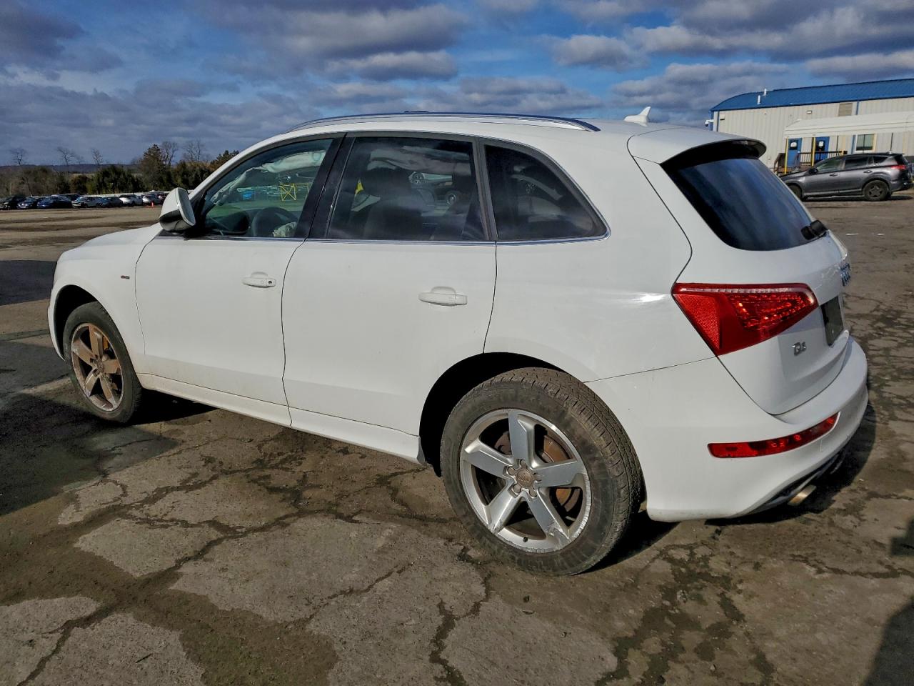 2012 AUDI Q5 PREMIUM PLUS photo 2