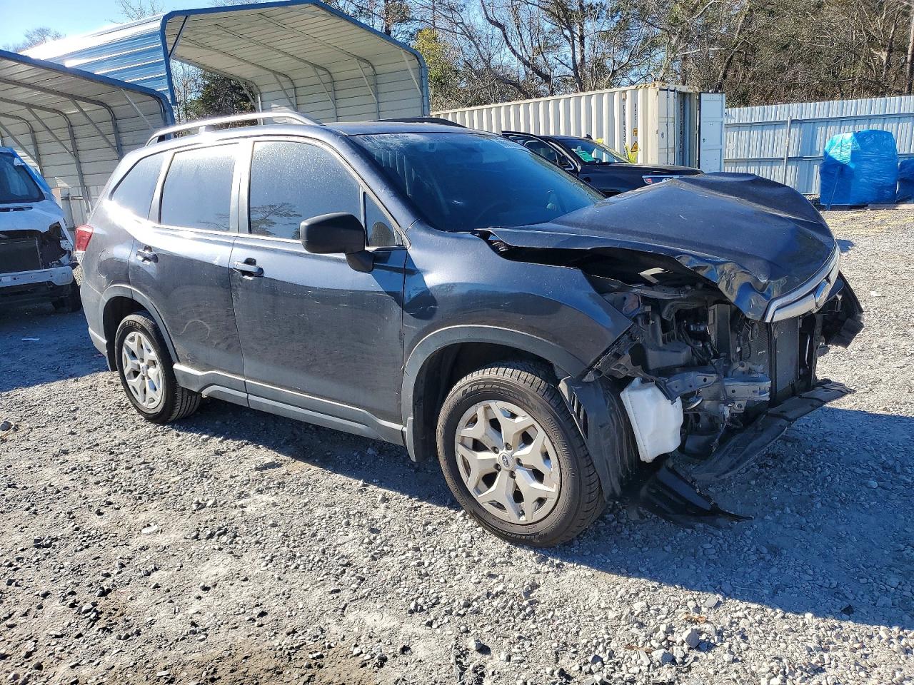 2019 SUBARU FORESTER photo 4