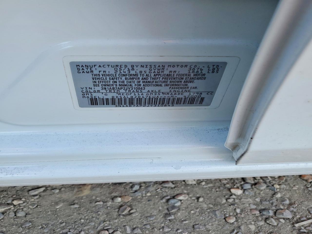 2018 NISSAN SENTRA S photo 12
