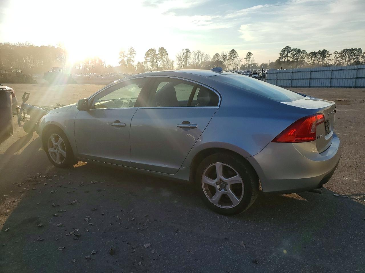 2013 VOLVO S60 T5 photo 2