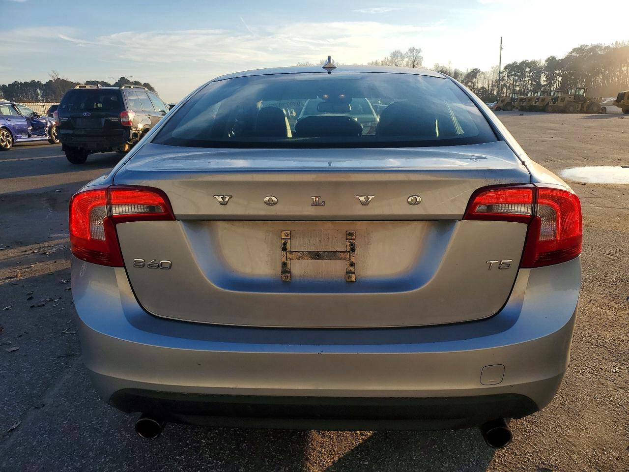 2013 VOLVO S60 T5 photo 6