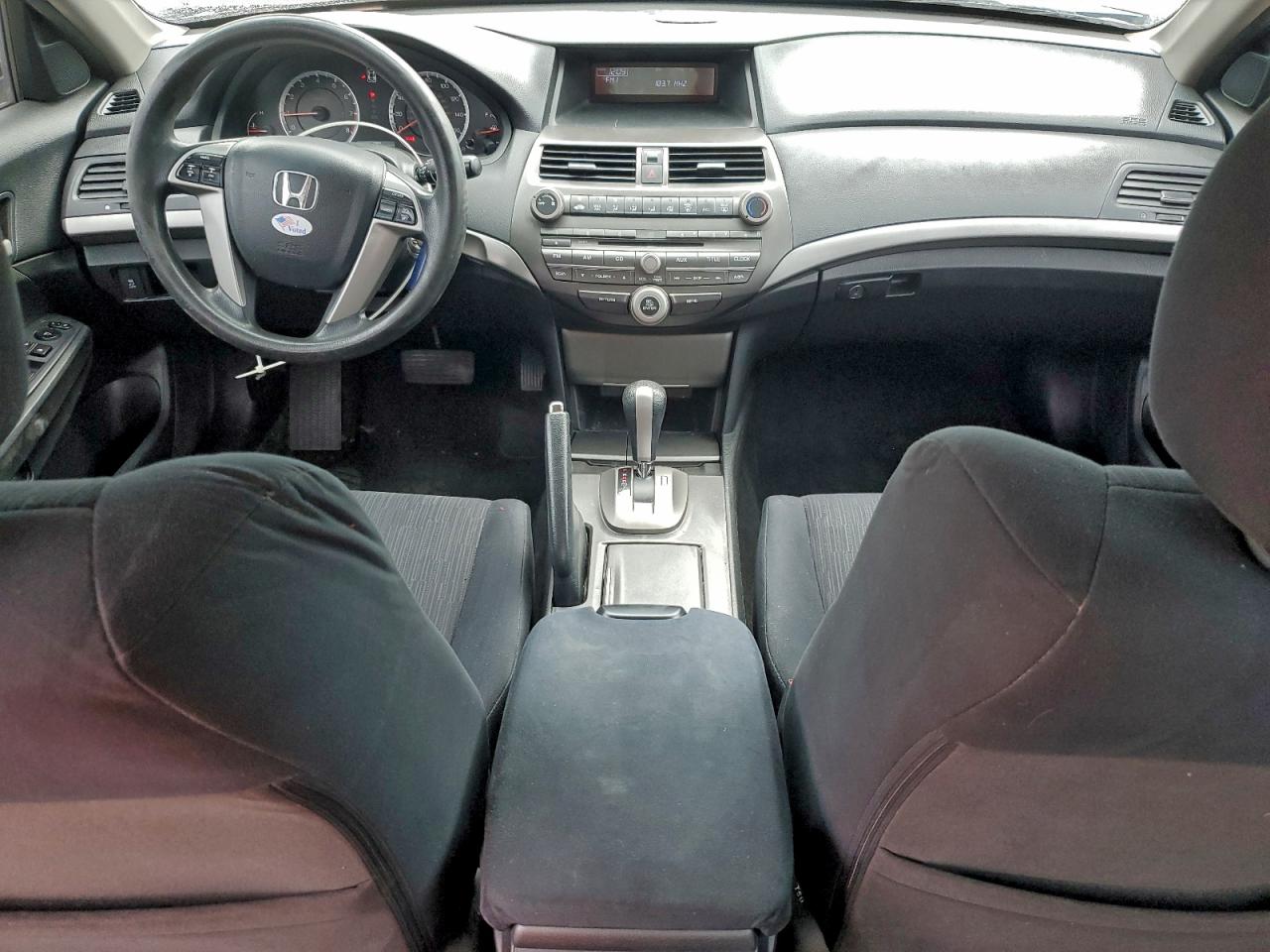 2012 HONDA ACCORD LX photo 8