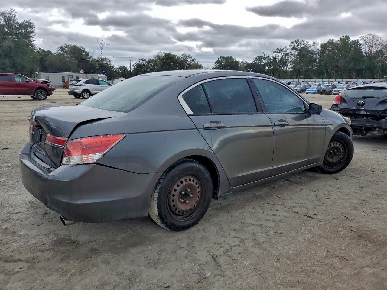 2012 HONDA ACCORD LX photo 3