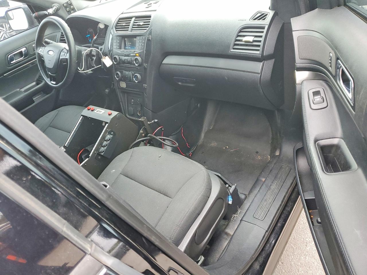 2017 FORD EXPLORER POLICE INTERCEPTOR photo 15