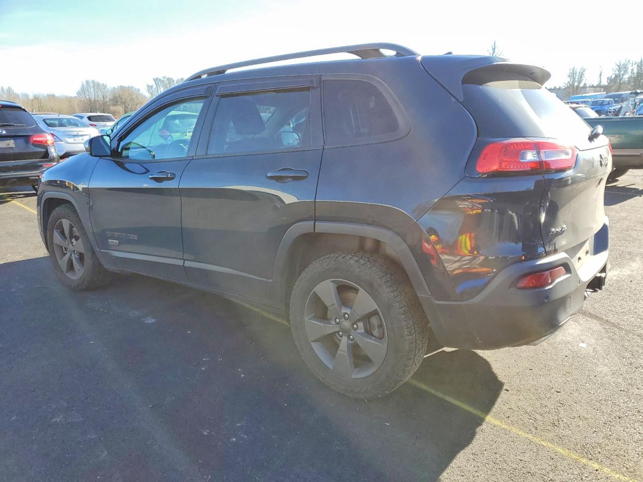 2017 JEEP CHEROKEE LATITUDE photo 2