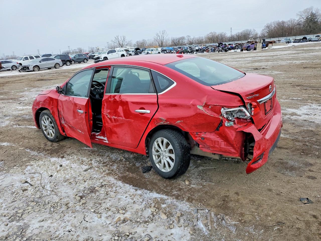 2018 NISSAN SENTRA S photo 4
