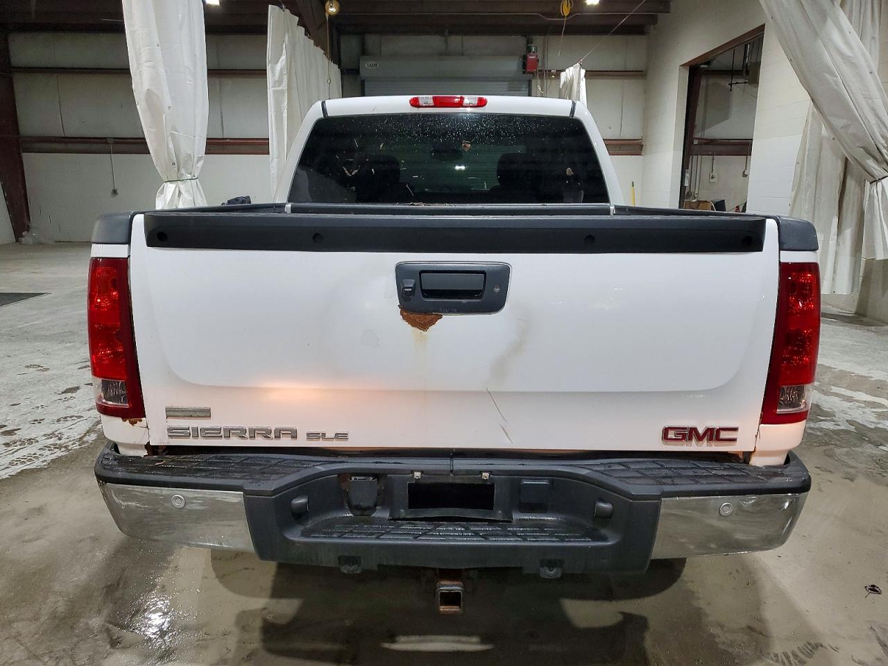 2011 GMC SIERRA K1500 SLE photo 16