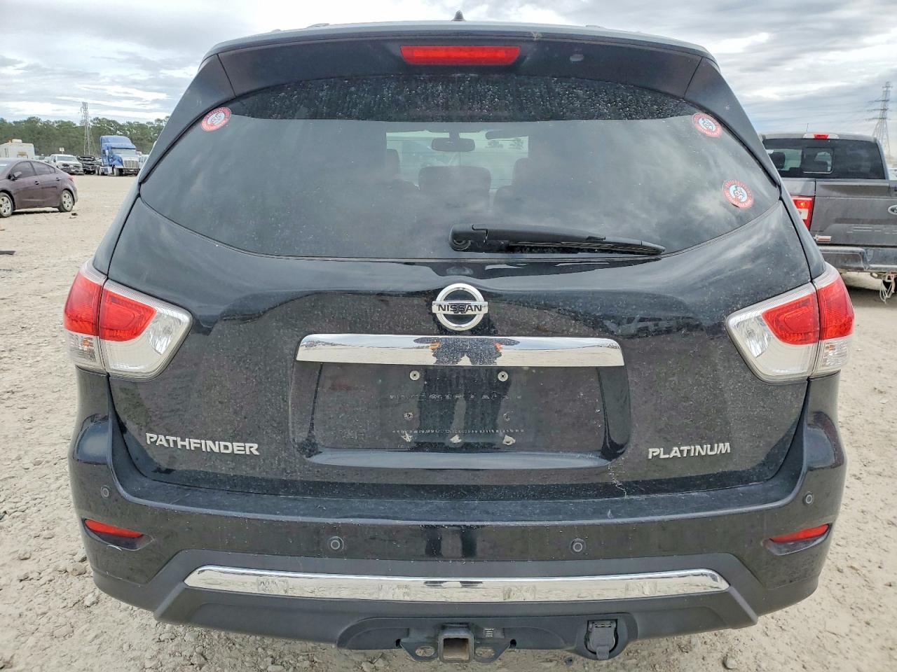 2013 NISSAN PATHFINDER S photo 16