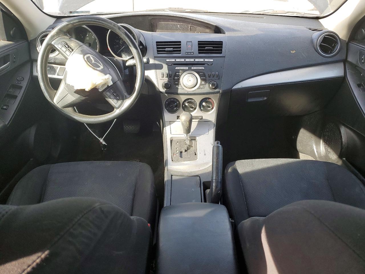 2010 MAZDA 3 I photo 15