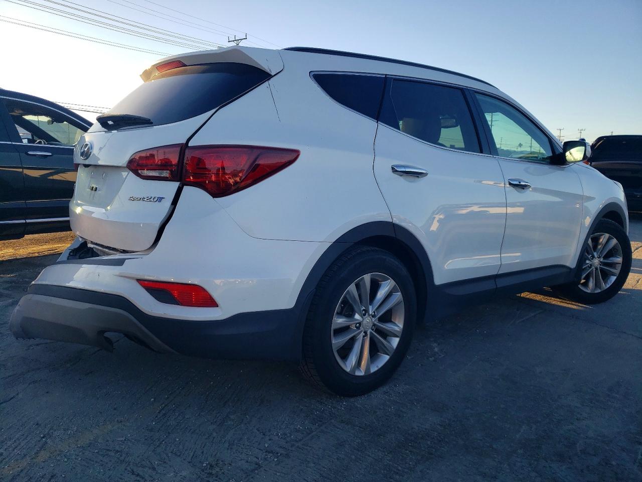 2018 HYUNDAI SANTA FE SPORT photo 3