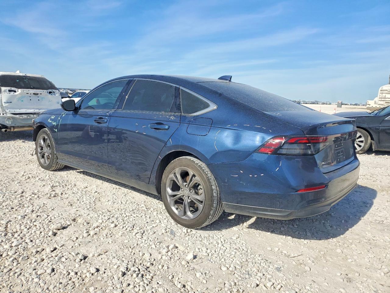 2024 HONDA ACCORD EX photo 2