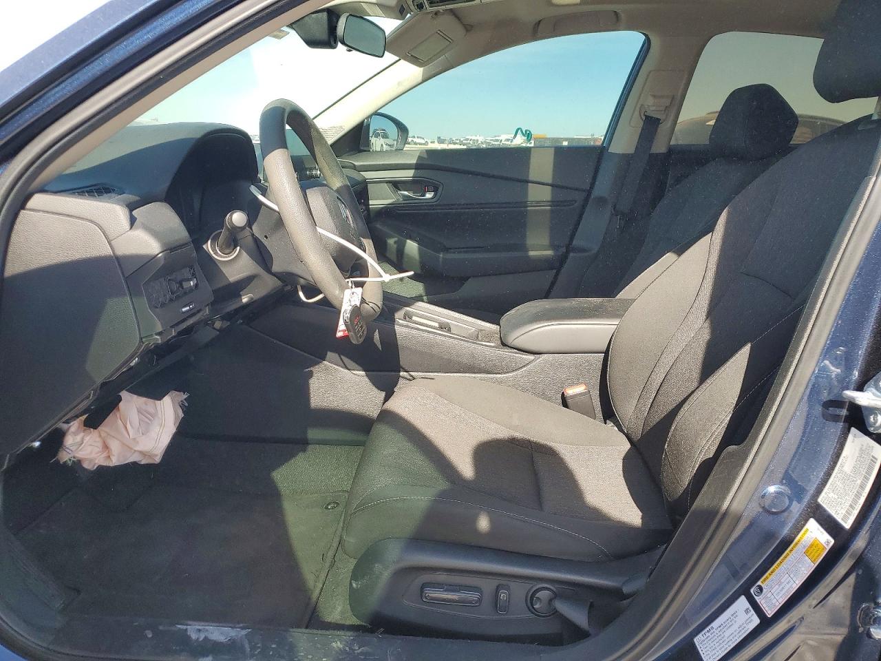 2024 HONDA ACCORD EX photo 7