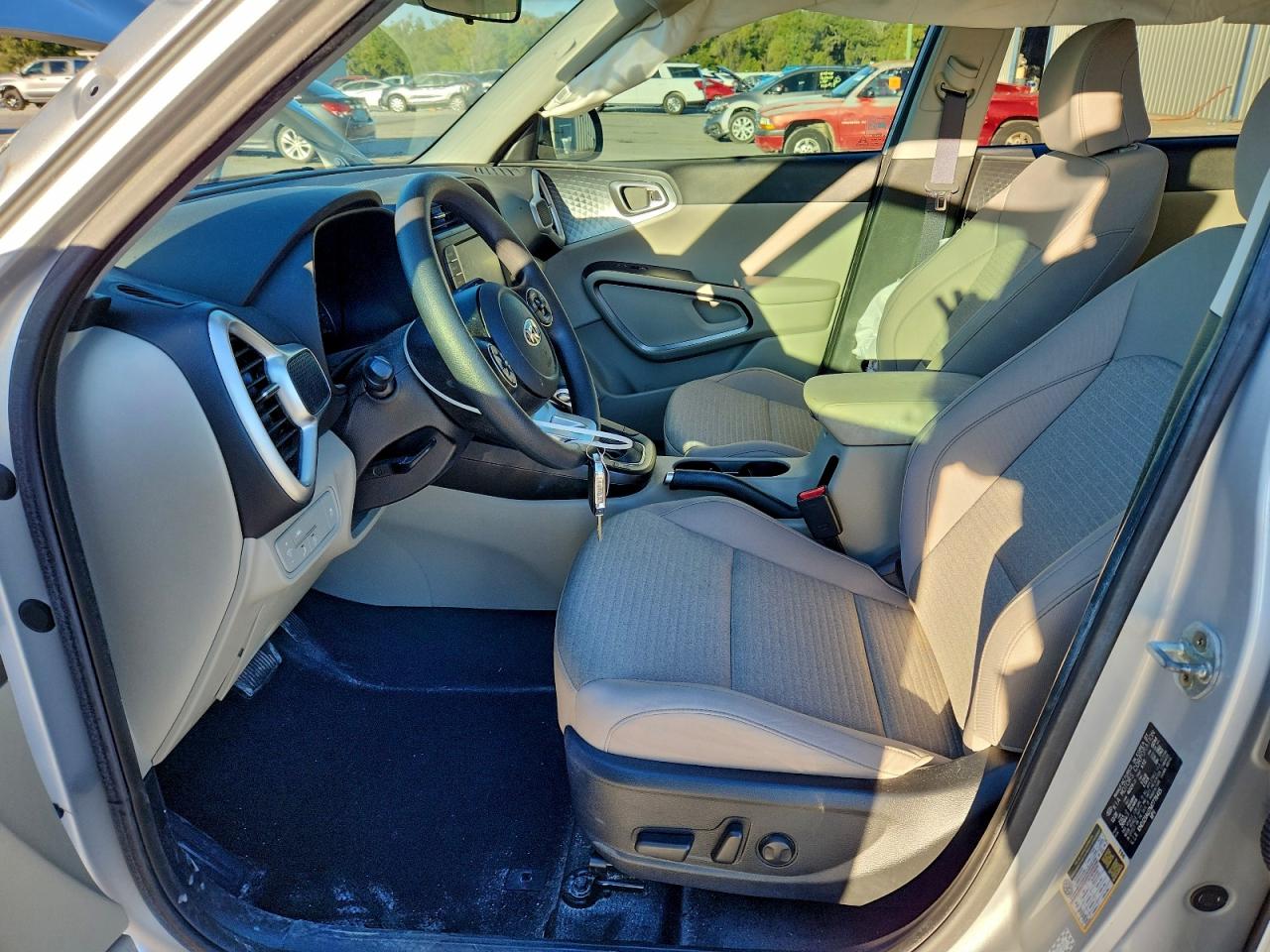 2021 KIA SOUL LX photo 7