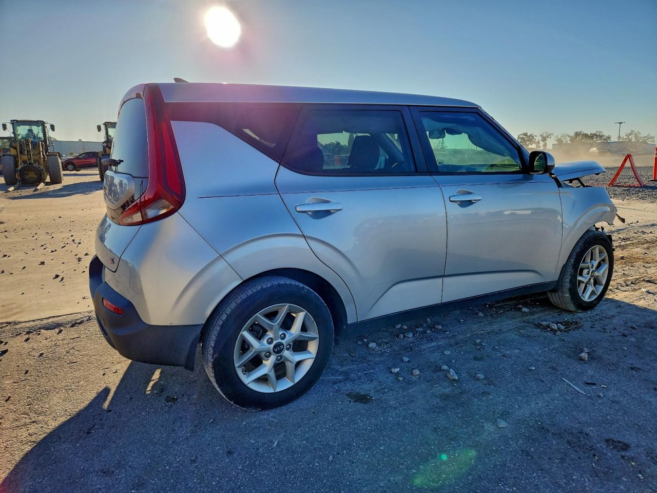 2021 KIA SOUL LX photo 3