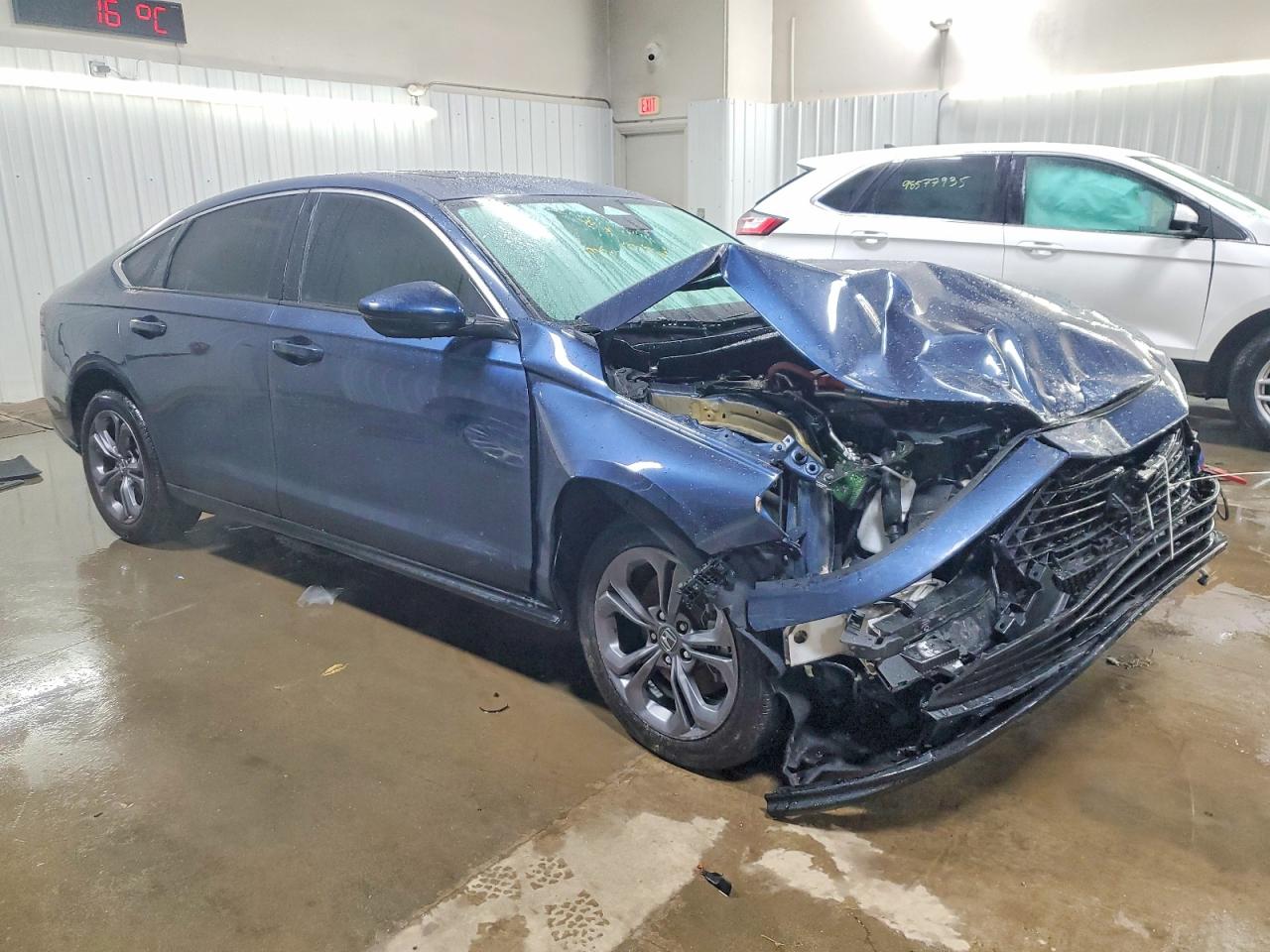 2025 HONDA ACCORD HYBRID EXL photo 4