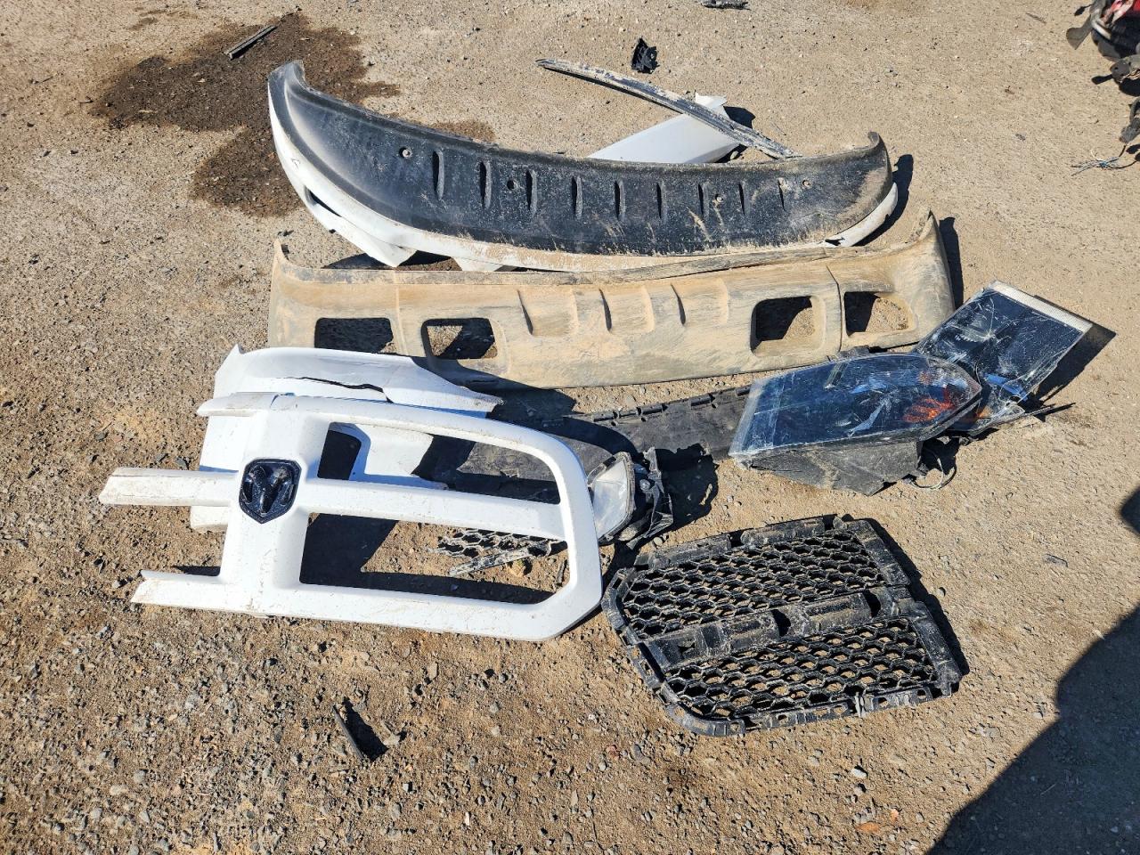 2019 RAM 1500 CLASSIC TRADESMAN photo 12