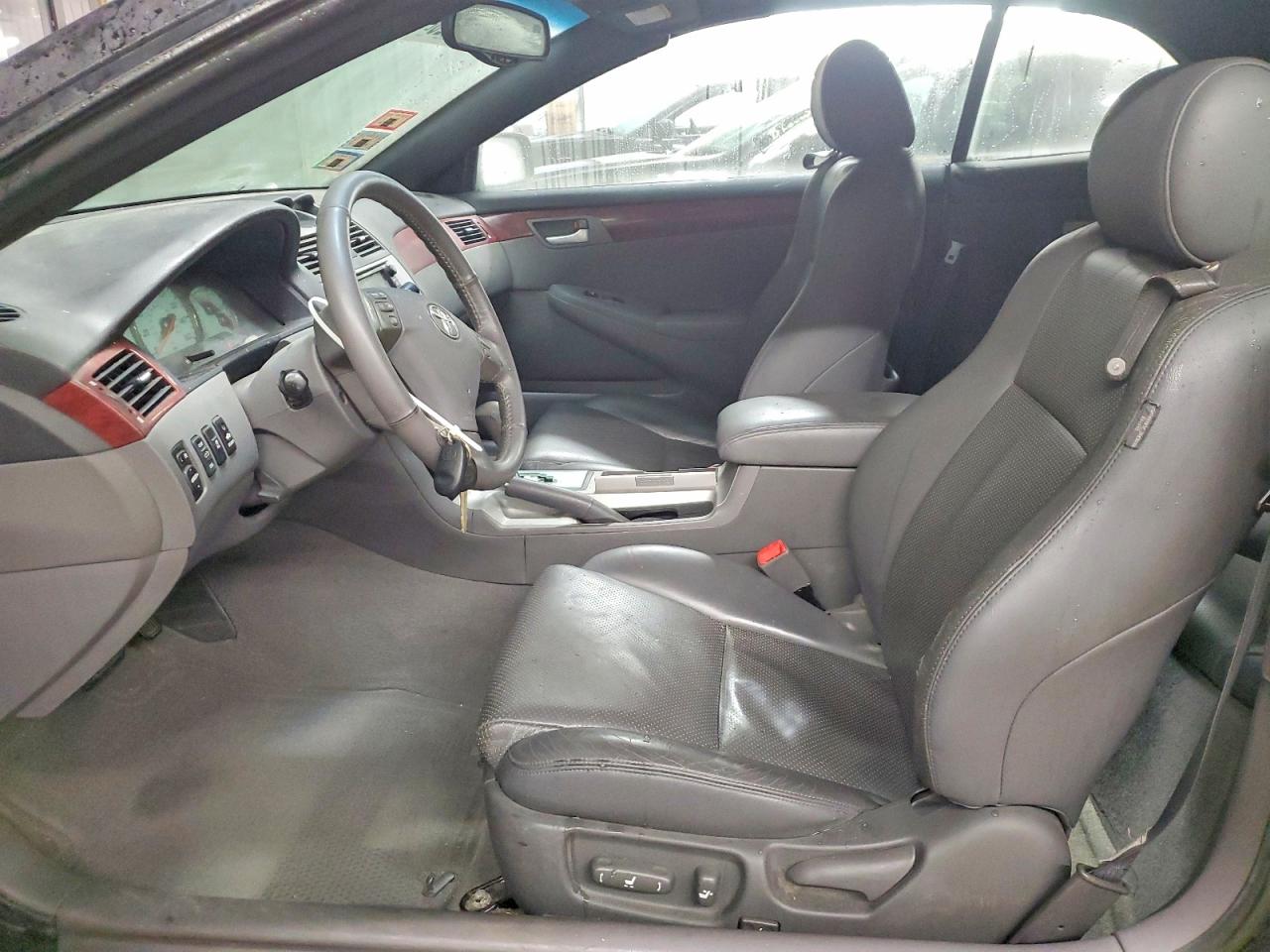 2005 TOYOTA CAMRY SOLARA SE photo 7