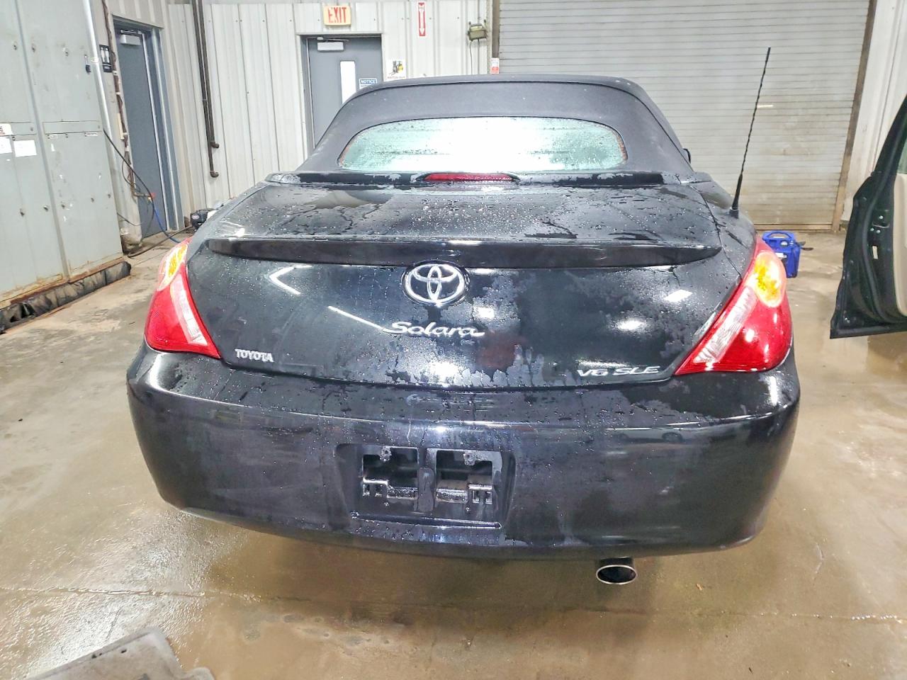 2005 TOYOTA CAMRY SOLARA SE photo 6