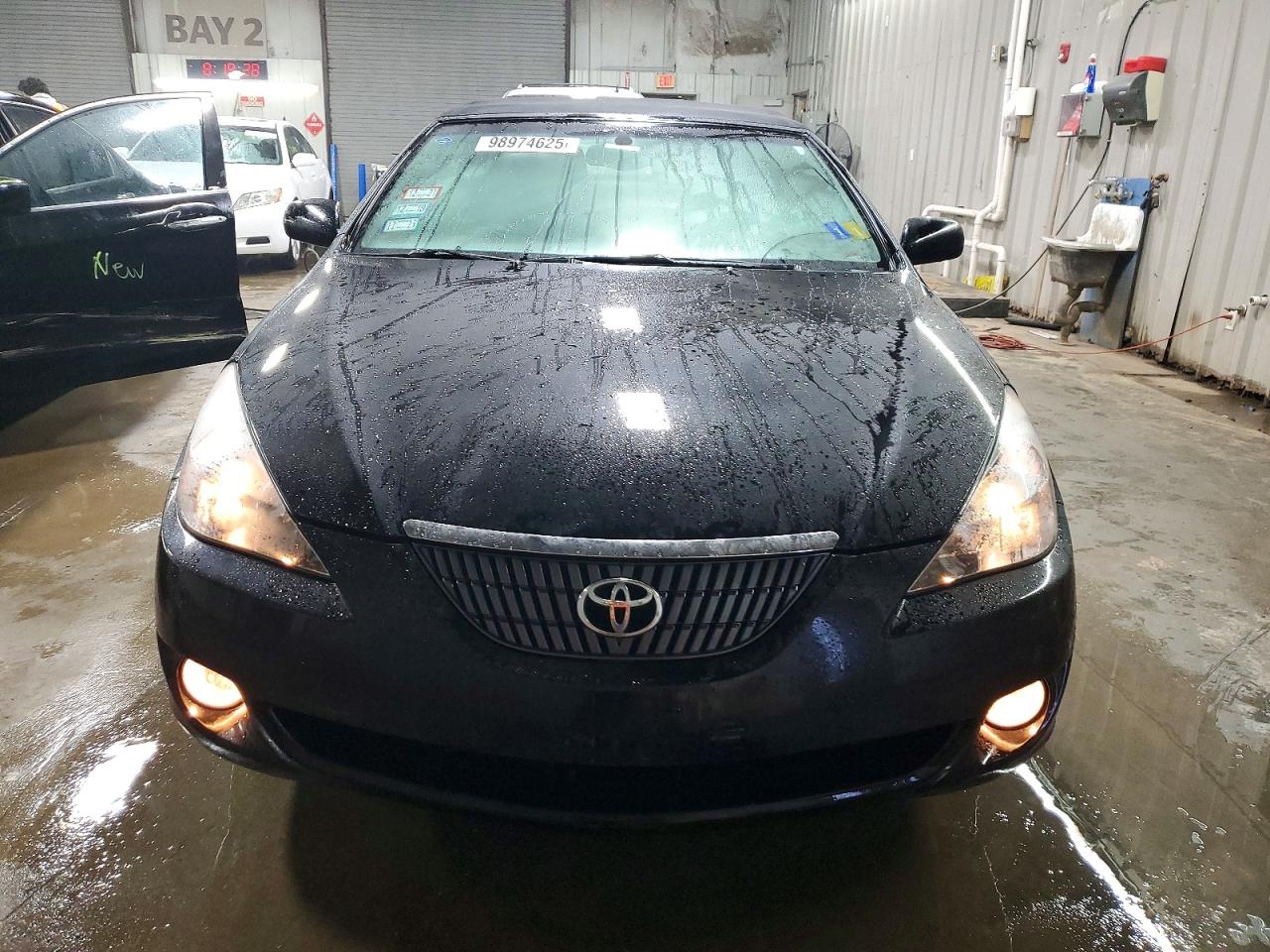 2005 TOYOTA CAMRY SOLARA SE photo 5