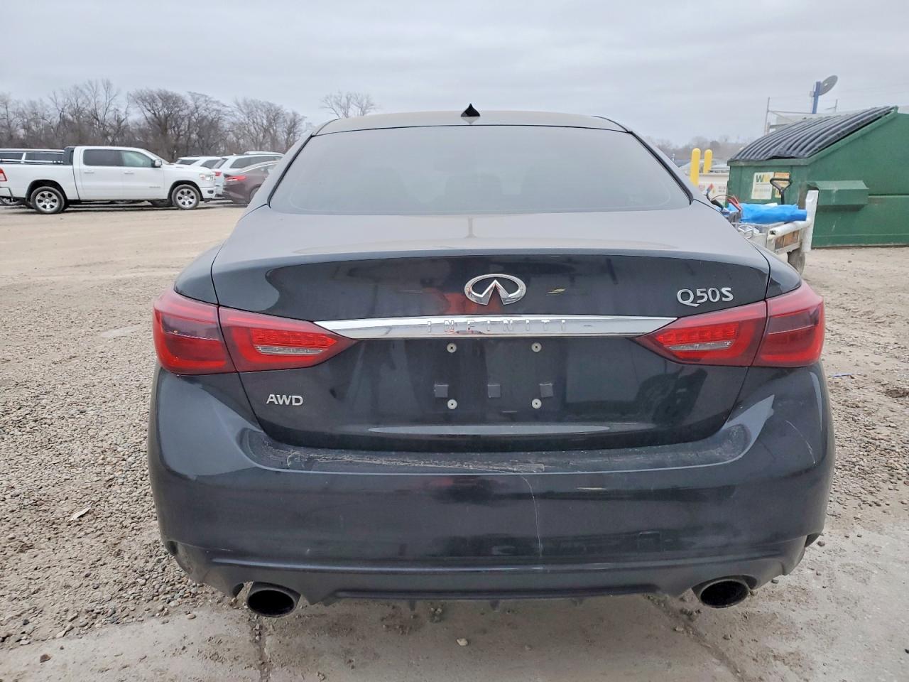 2018 INFINITI Q50 LUXE photo 6