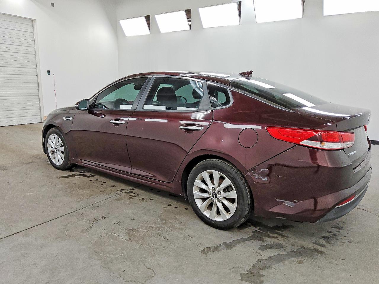 2016 KIA OPTIMA LX photo 2