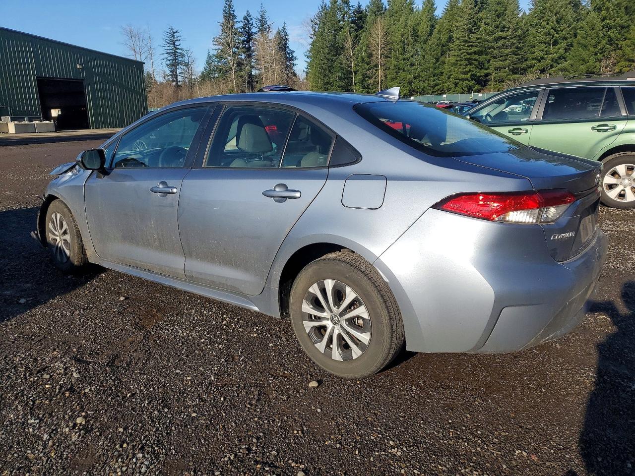 2022 TOYOTA COROLLA LE photo 2