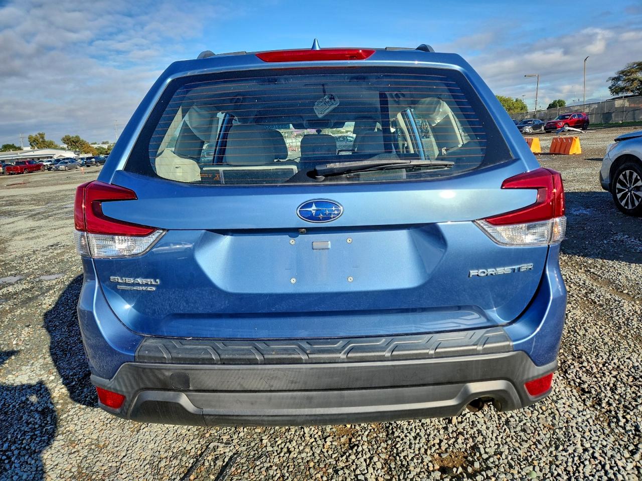 2022 SUBARU FORESTER photo 16