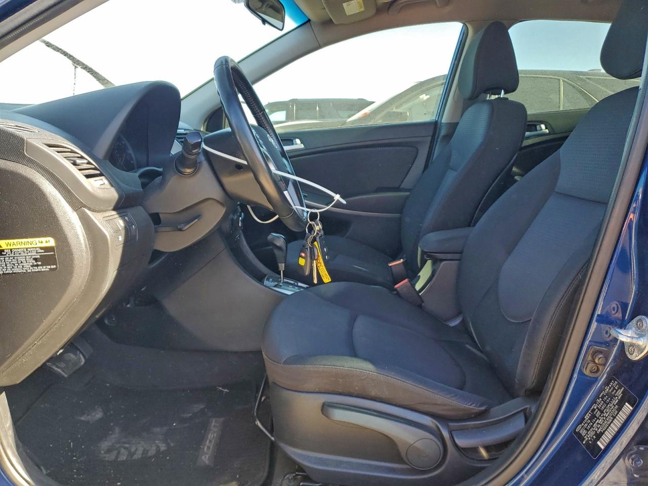 2017 HYUNDAI ACCENT SPORT photo 7