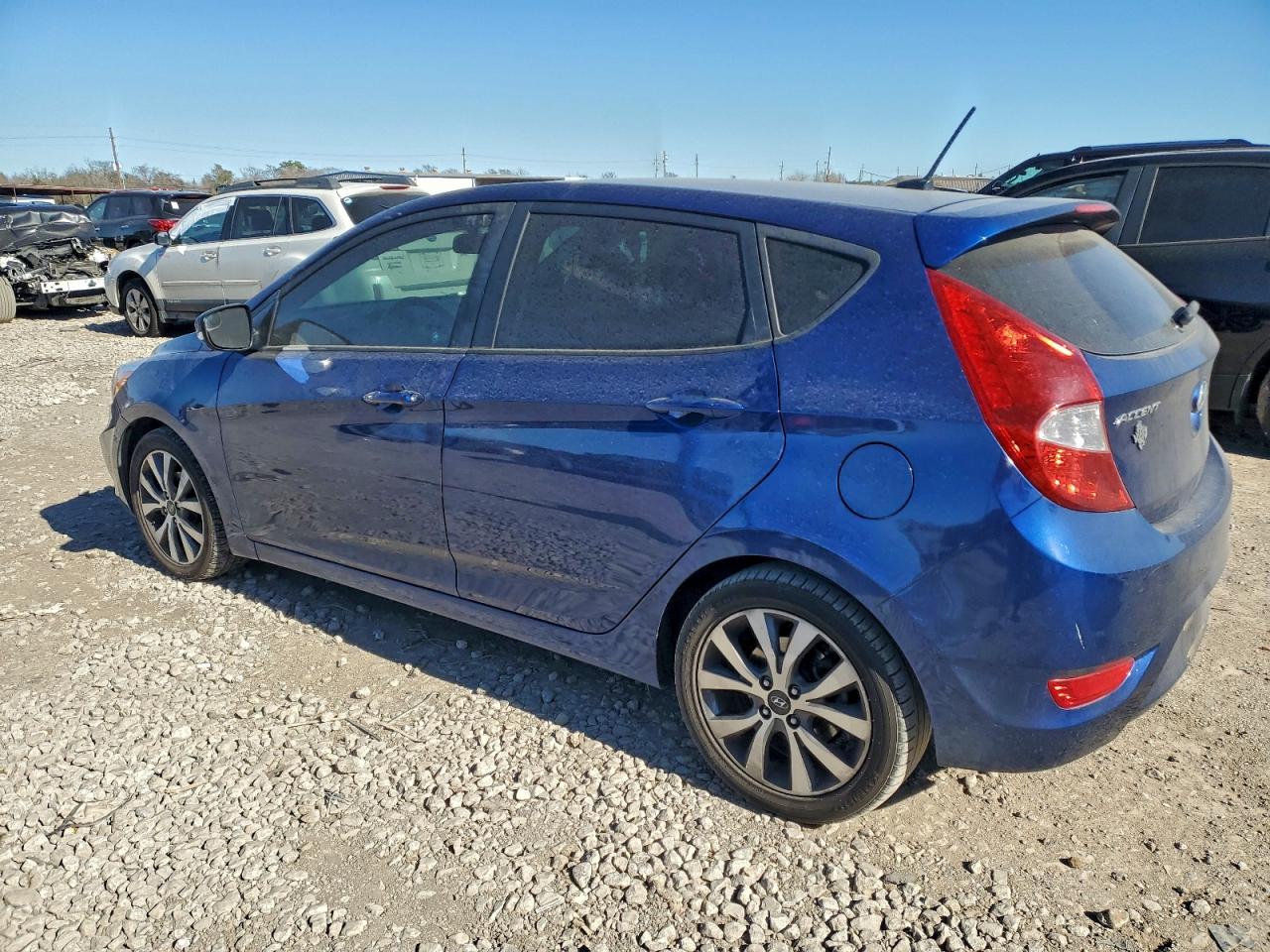 2017 HYUNDAI ACCENT SPORT photo 2