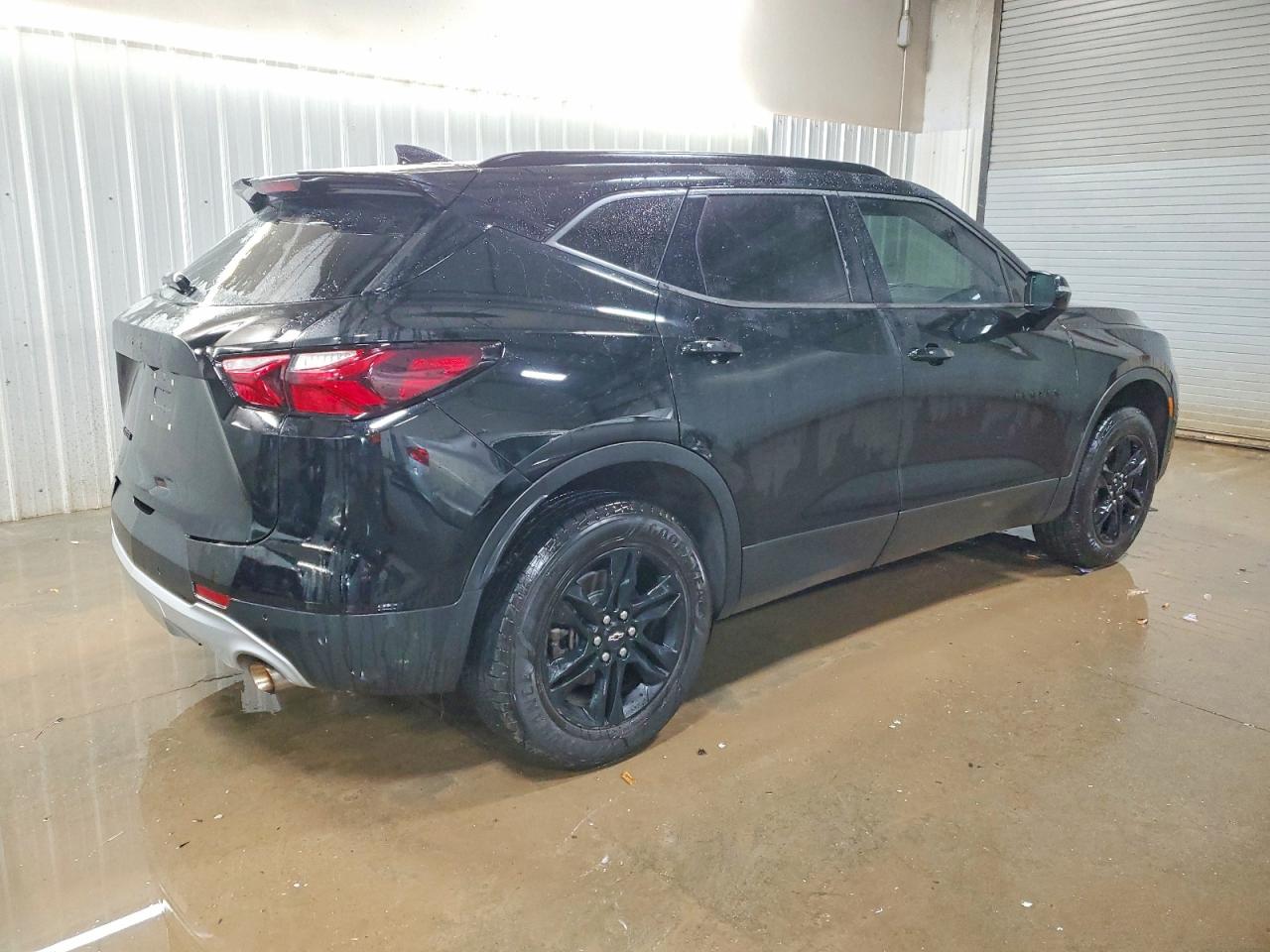 2020 CHEVROLET BLAZER 2LT photo 3
